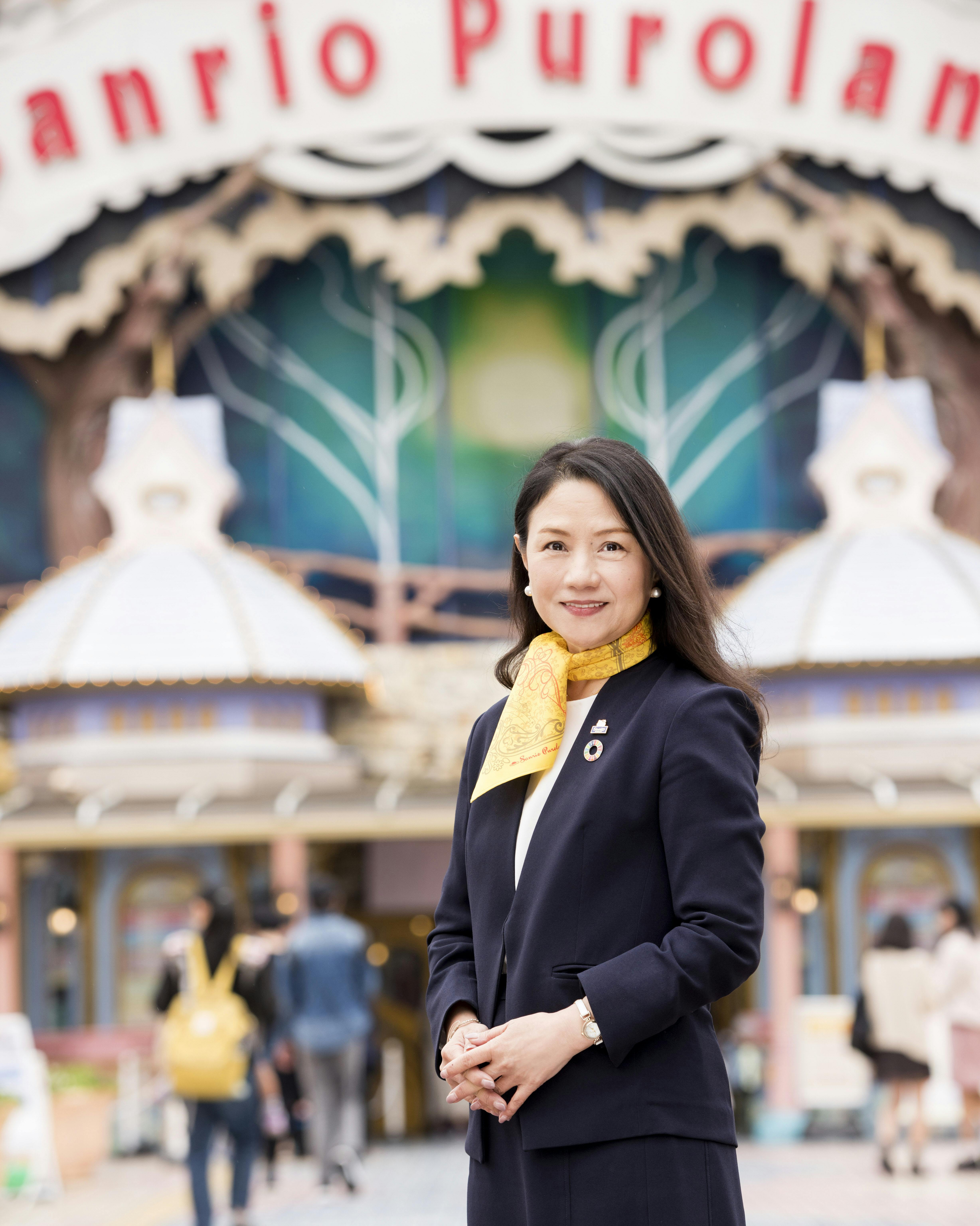 サンリオピューロランド再建 小巻亜矢さんに大賞 Nikkei Style サンリオピューロランド再建 小巻亜矢さんに大賞 Nikkei Style