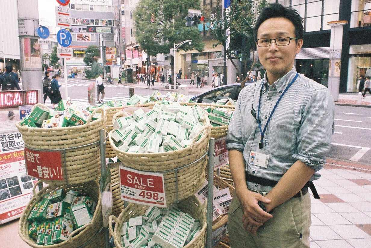 渋谷にフィルム山積み店 銀塩ブーム 普通 に広がる Nikkei Style 渋谷にフィルム山積み店 銀塩ブーム 普通 に広がる Nikkei Style