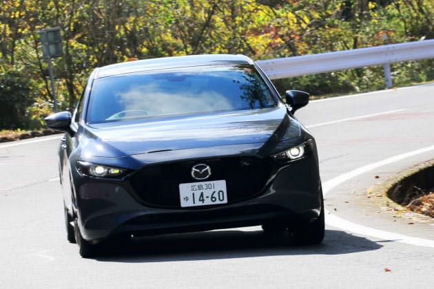 新エンジン マツダ3 力強く美しく 静かなる革命 Mono Trendy Nikkei Style