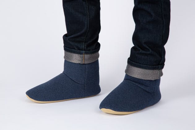 寝具のような心地よさ 洗えるウールのルームブーツ 寒い室内でも足元ぬくぬく Nikkei Style 寝具のような心地よさ 洗えるウールのルームブーツ 寒い室内でも足元ぬくぬく Nikkei Style
