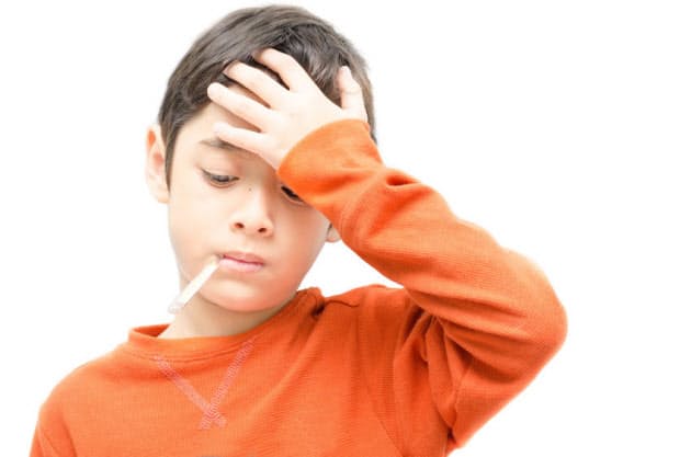 子どもの風邪 受診の目安は 薬の頼りすぎは禁物 Nikkei Style 子どもの風邪 受診の目安は 薬の頼りすぎは禁物 Nikkei Style