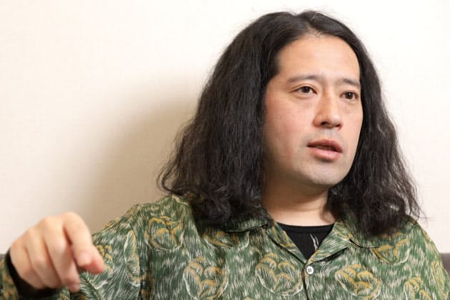 芸人 又吉直樹さん 刺さった父の 調子に乗んなよ Nikkei Style 芸人 又吉直樹さん 刺さった父の 調子に乗んなよ Nikkei Style