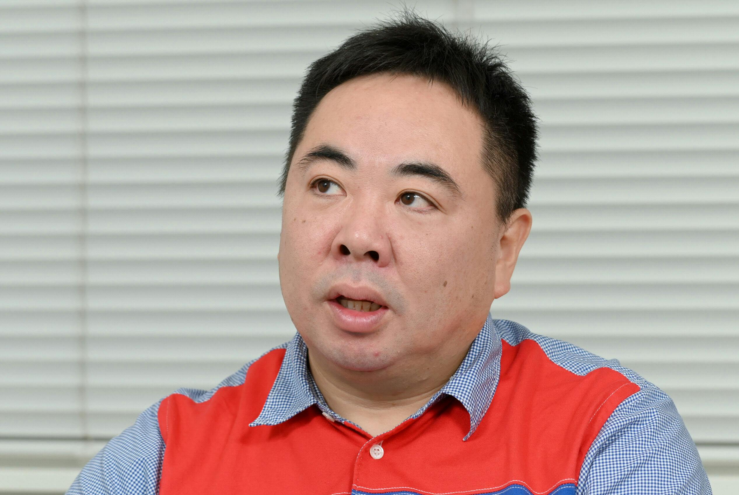 芸人 塚地武雅さん 父に認めさせたい が原動力 Nikkei Style 芸人 塚地武雅さん 父に認めさせたい が原動力 Nikkei Style