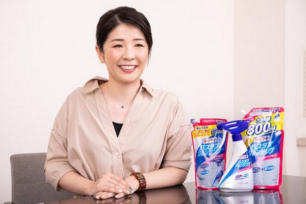 こすらない風呂用洗剤 女性開発者を勇気づけた言葉 Woman Smart Nikkei Style