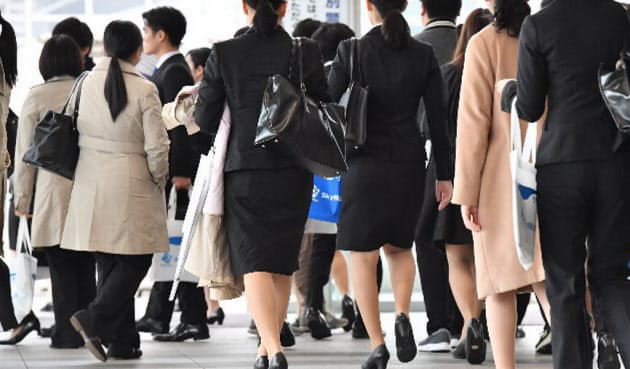 新卒採用もはや制度疲労 企業も学生もジョブ型志向 日経bizgate