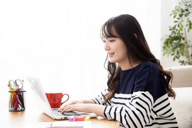 仕事と子育て自在 細切れリモートワークがママ救う Woman Smart Nikkei Style