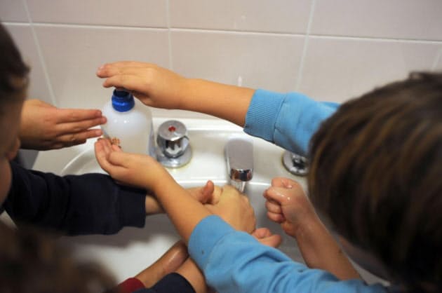 手洗い唱えた医師 不遇の生涯 100年後の名誉回復 Nikkei Style 手洗い唱えた医師 不遇の生涯 100年後の名誉回復 Nikkei Style