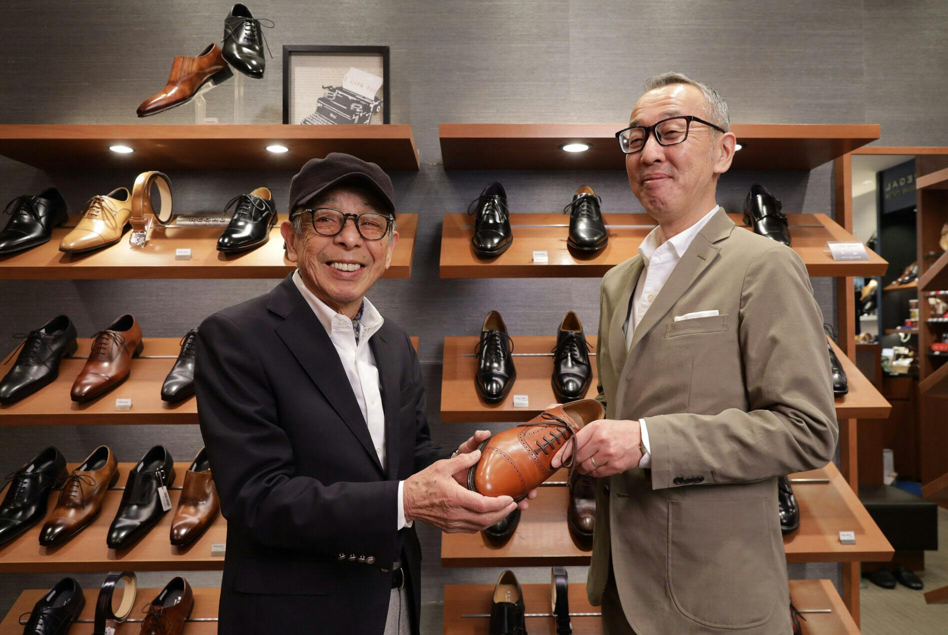 新社会人よ 最初の1足はプレーントゥ 石津祥介氏 Nikkei Style 新社会人よ 最初の1足はプレーントゥ 石津祥介氏 Nikkei Style