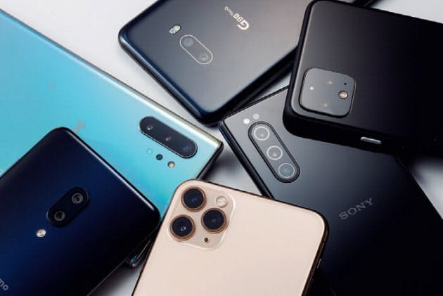 スマホ高級機はカメラで選ぶ 超広角や夜景機能を比較 Nikkei Style スマホ高級機はカメラで選ぶ 超広角や夜景機能を比較 Nikkei Style
