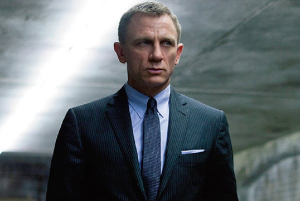 男が憧れる 007 歴代ボンド 一流の装いの秘密 Men S Fashion Nikkei Style