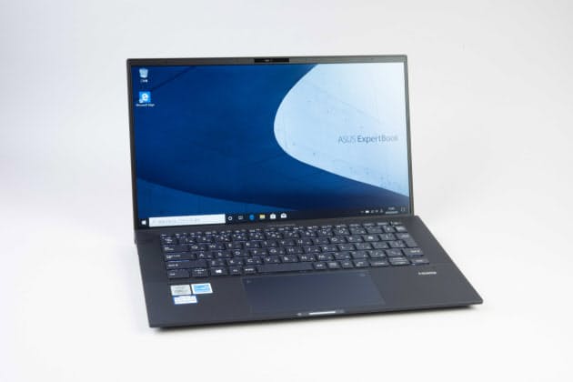 Asusの軽量ノート ビジネスバッグに余裕で入る14型 Mono Trendy Nikkei Style