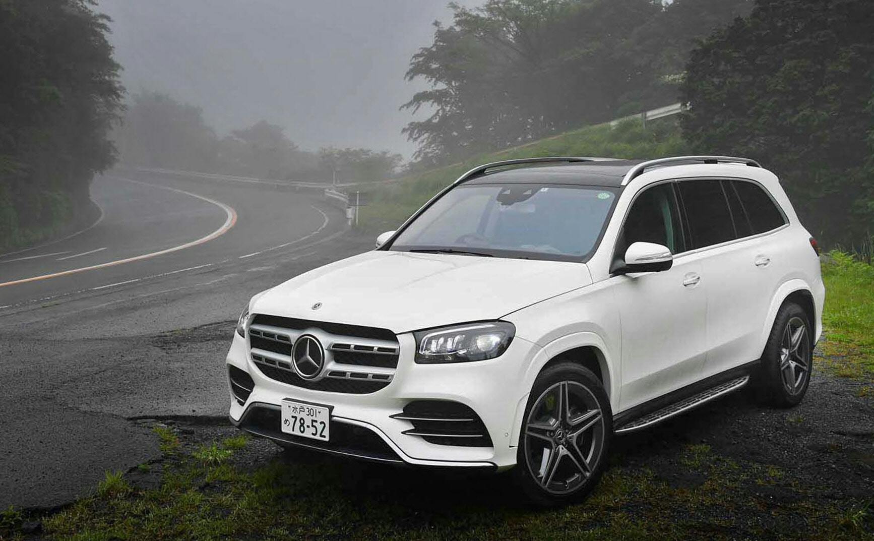 ベンツgls 巨体でもエレガント 先進技術も充実 Nikkei Style ベンツgls 巨体でもエレガント 先進技術も充実 Nikkei Style