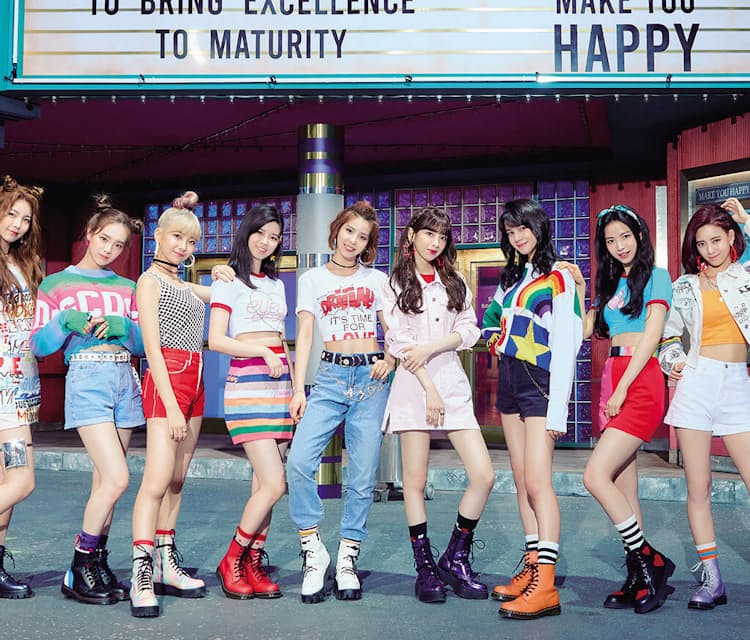 ガールズグループniziu 記録を次々更新 世界へ発信 エンタメ Nikkei Style