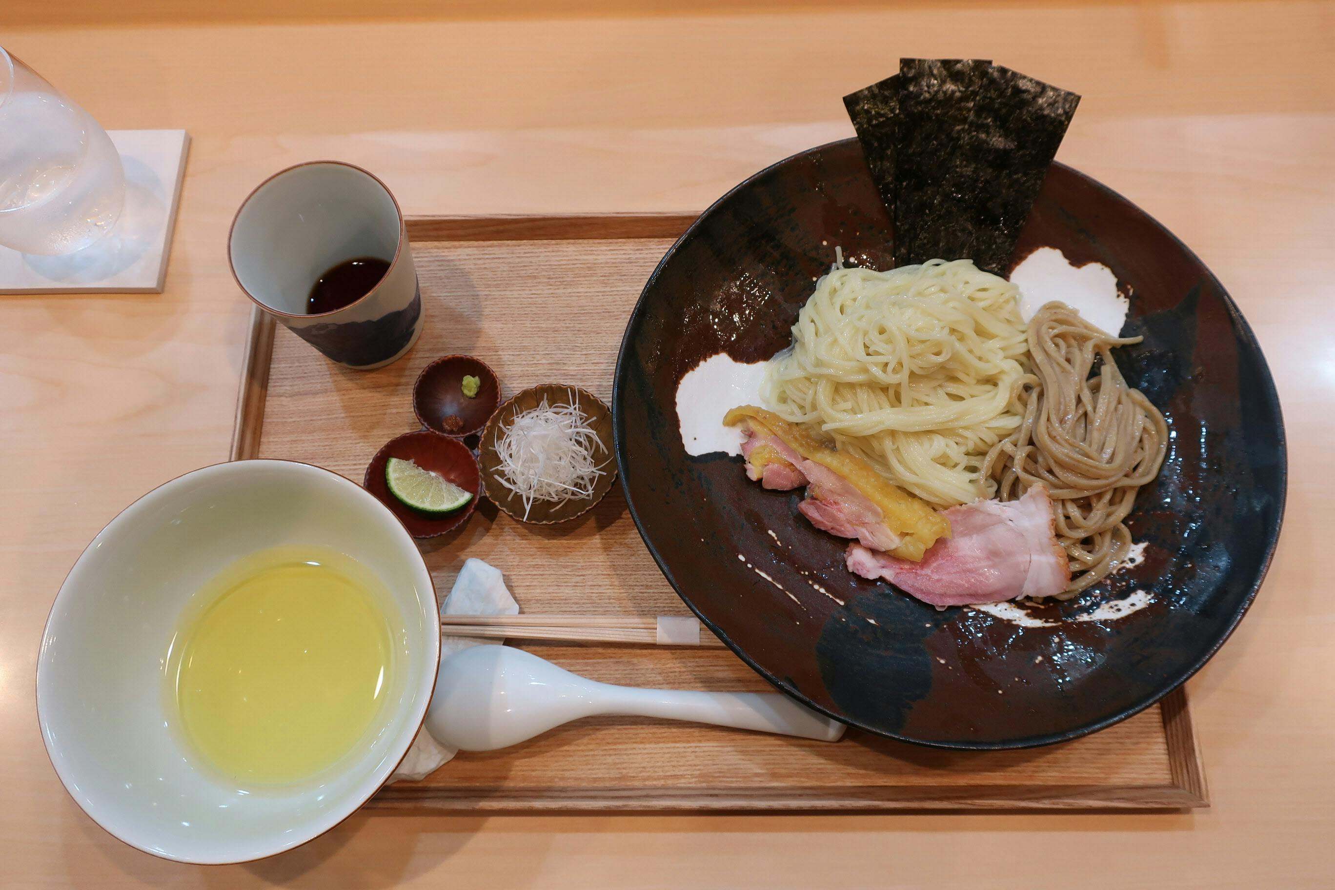 湯河原の名店が大幅刷新 つけ麺を2種類のタレで堪能 Nikkei Style 湯河原の名店が大幅刷新 つけ麺を2種類のタレで堪能 Nikkei Style