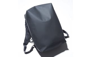 蒸れ 擦れ 揺れを防ぐ 歩き快適なビジネスリュック Nikkei Style