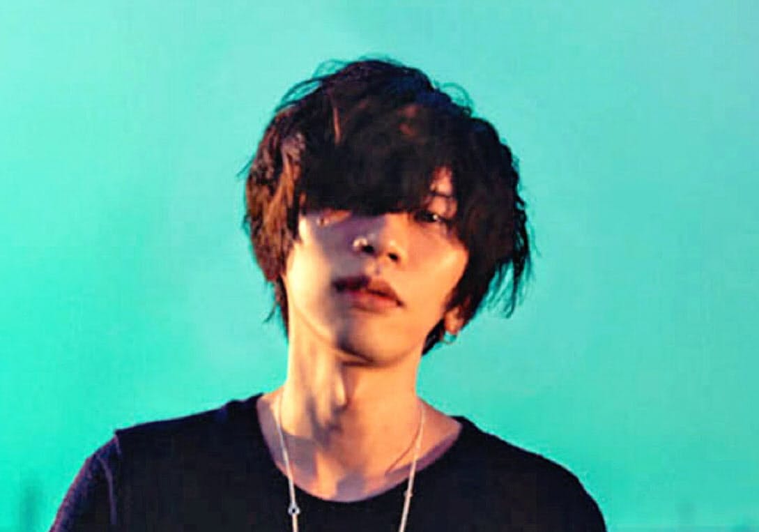 米津玄師の新アルバム 記録更新 花 に込めた意味 Nikkei Style 米津玄師の新アルバム 記録更新 花 に込めた意味 Nikkei Style