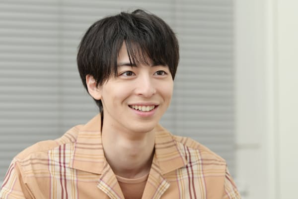 たかすぎ・まひろ 1996年福岡県出身。2009年に俳優デビュー。12年に映画初主演。テレビドラマや映画、演劇など多方面で活躍。12月から松井周・脚本、柄本明・演出の舞台「てにあまる」に出演予定。 たかすぎ・まひろ 1996年福岡県出身。2009年に俳優デビュー。12年に映画初主演。テレビドラマや映画、演劇など多方面で活躍。12月から松井周・脚本、柄本明・演出の舞台「てにあまる」に出演予定。