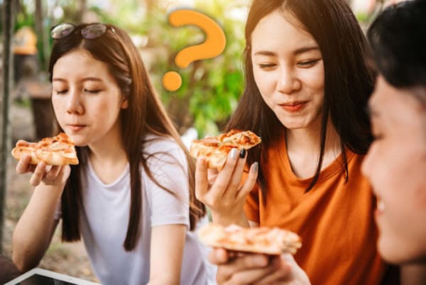 手軽に注文できる宅配ピザ。どれくらいの頻度で食べてる? (c) Jumlong Choochoui-123RF 手軽に注文できる宅配ピザ。どれくらいの頻度で食べてる? (c) Jumlong Choochoui-123RF