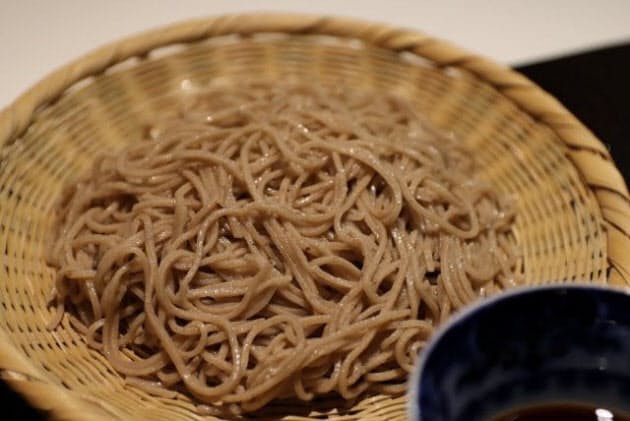 在来種を使ったそば 濃厚な香り広がる 東京 西麻布 Nikkei Style 在来種を使ったそば 濃厚な香り広がる 東京 西麻布 Nikkei Style