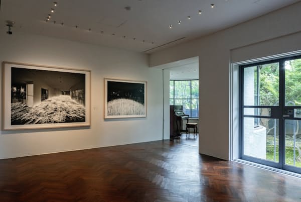 「光―呼吸 時をすくう5人」展示風景=城戸 保撮影 「光―呼吸 時をすくう5人」展示風景=城戸 保撮影