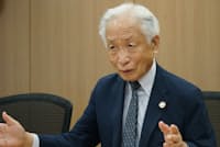田中角栄氏を語る小長啓一氏 田中角栄氏を語る小長啓一氏