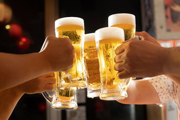 酒好きが気になる肝機能の数値といえば「γ-GTP」だろう。(c)KAZUMA SEKI-123RF 酒好きが気になる肝機能の数値といえば「γ-GTP」だろう。(c)KAZUMA SEKI-123RF