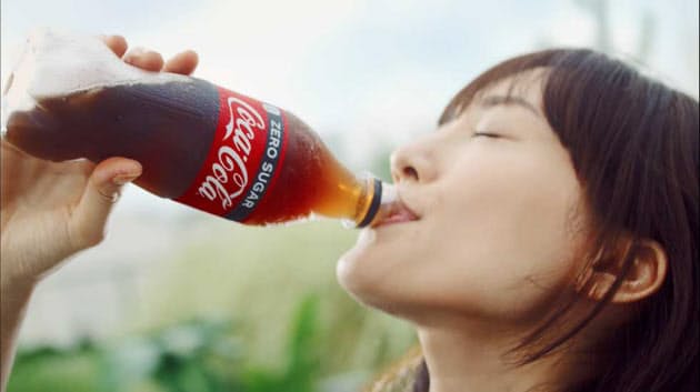 綾瀬はるかが軽快なステップ 新コカ コーラ ゼロcm Nikkei Style 綾瀬はるかが軽快なステップ 新コカ コーラ ゼロcm Nikkei Style