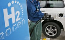 水素ステーションの整備はなかなか進まない