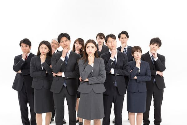 初めての30代転職では、迷いが多くなりがち(写真はイメージ) =PIXTA 初めての30代転職では、迷いが多くなりがち(写真はイメージ) =PIXTA