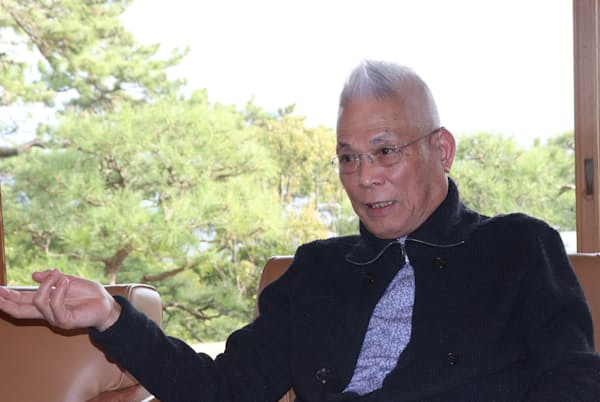 「マゲのない時代小説が現代モノ」と語る 「マゲのない時代小説が現代モノ」と語る