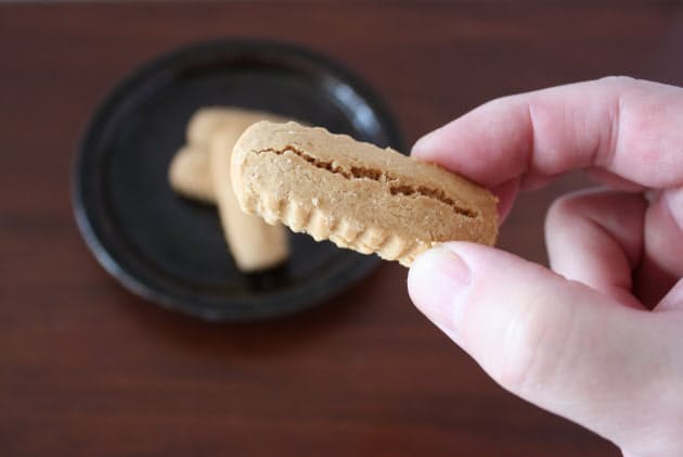 塩がヒットの立役者 沖縄の伝統銘菓 ちんすこう Nikkei Style 塩がヒットの立役者 沖縄の伝統銘菓 ちんすこう Nikkei Style
