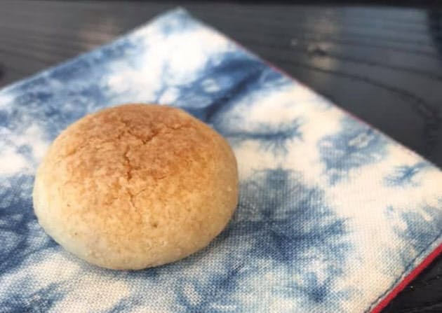 塩がヒットの立役者 沖縄の伝統銘菓 ちんすこう Nikkei Style