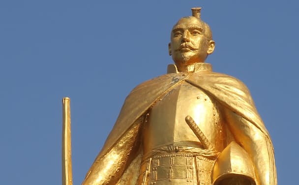 菅首相 の先輩 英無派閥宰相のリーダーシップ 日経bizgate 菅首相 の先輩 英無派閥宰相のリーダーシップ 日経bizgate