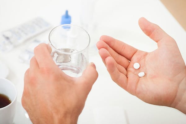 「胃酸を抑える薬」と「痛み止め」の併用は要注意であることが分かりました。(写真=123RF) 「胃酸を抑える薬」と「痛み止め」の併用は要注意であることが分かりました。(写真=123RF)