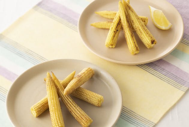 旬の名脇役を食す ヤングコーンのフライパン焼き2種 Nikkei Style 旬の名脇役を食す ヤングコーンのフライパン焼き2種 Nikkei Style