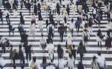 職場の不公平感は「お金」や「ご褒美」で解決できる。写真はイメージ