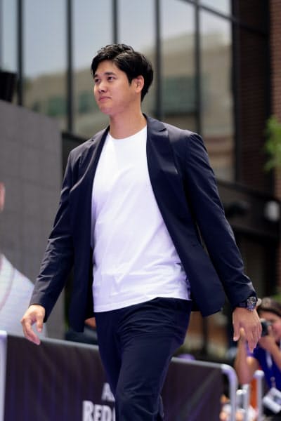 ユニホームがカッコいい大谷翔平 私服もさわやか 飾らない装いで好感度爆上がり Nikkei Style Goo ニュース ユニホームがカッコいい大谷翔平 私服もさわやか 飾らない装いで好感度爆上がり Nikkei Style Goo ニュース