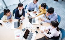 笑いには職場を活性化させる力があるが、負の側面もあり使い方には注意が必要だ。写真はイメージ