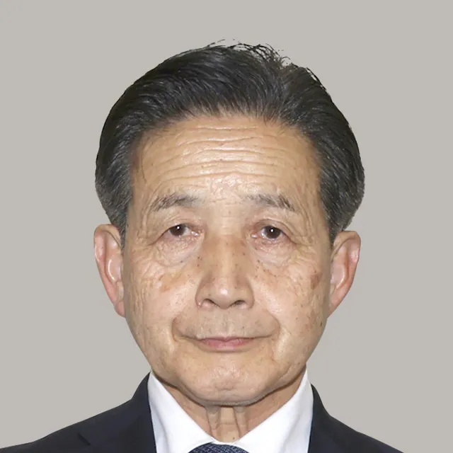 長谷川嘉一