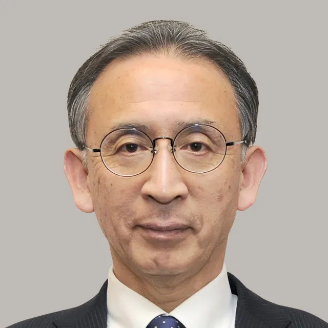 塩川 鉄也