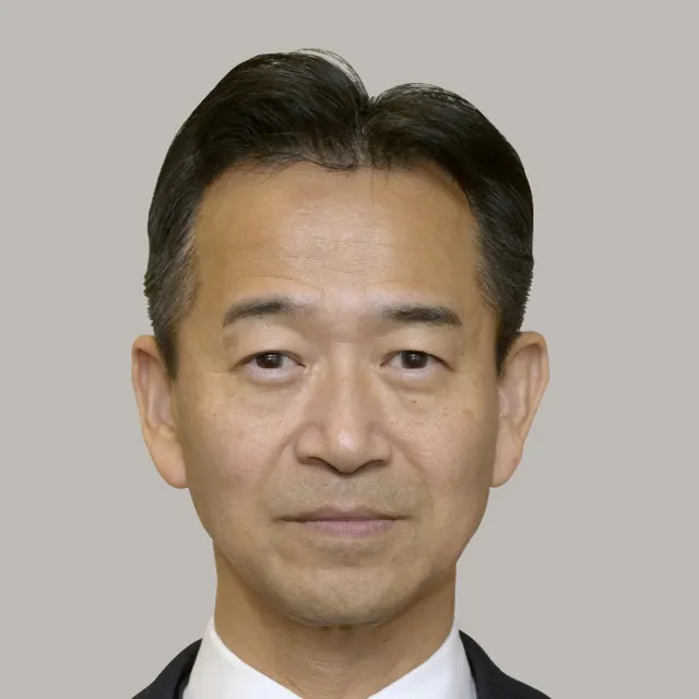 岡本 三成