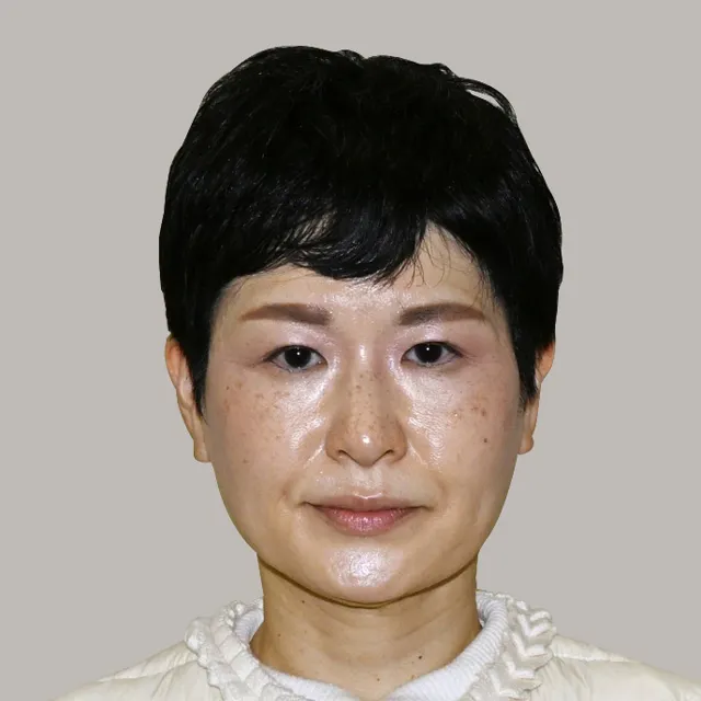 平 あや子