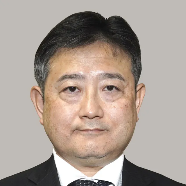 川戸 康嗣