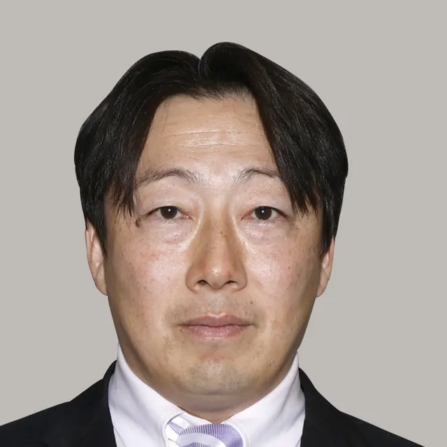 内山 航