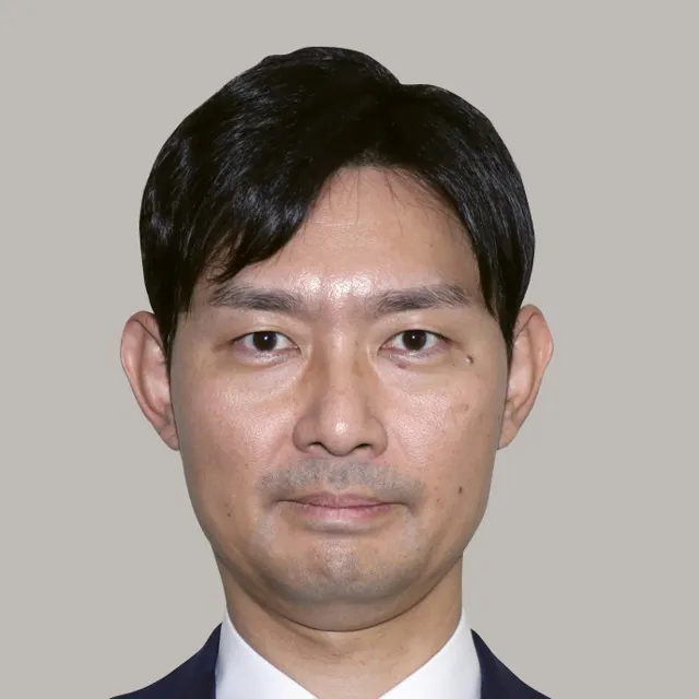 山田 基靖