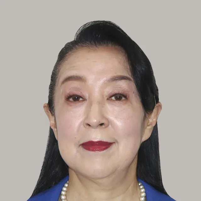 尾身 朝子