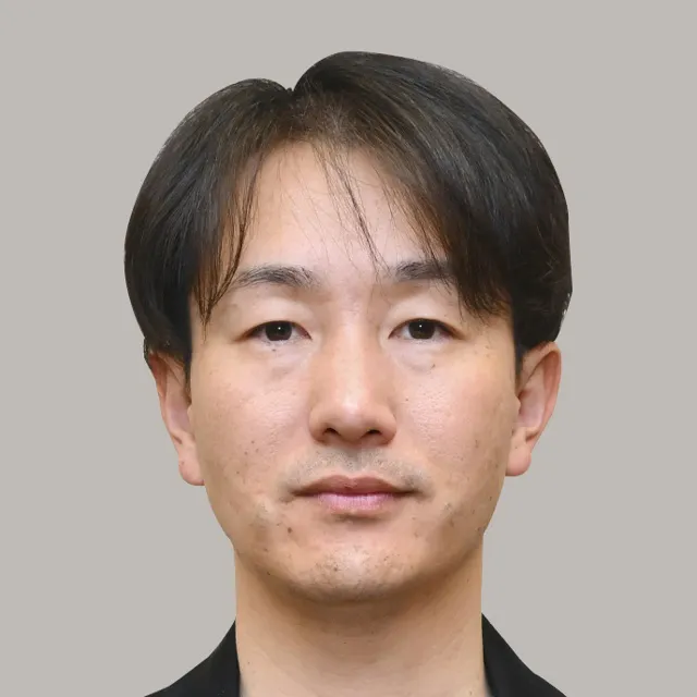 黒石 隆太